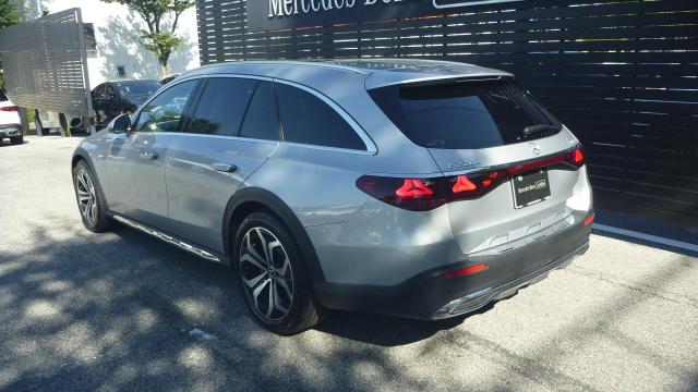 E220 d 4MATIC オールテレイン レザーエクスクルーシブパッケージ・アドバンスドパッケージ・デジタルインテリアパッケージ