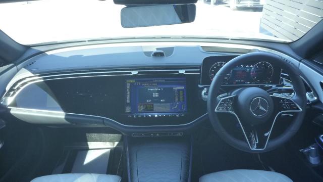 E220 d 4MATIC オールテレイン レザーエクスクルーシブパッケージ・アドバンスドパッケージ・デジタルインテリアパッケージ