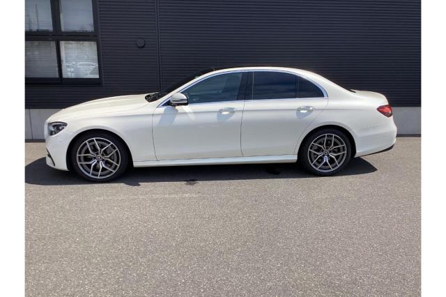 E220 d スポーツ AMGラインインテリアパッケージ・エクスクルーシブパッケージ