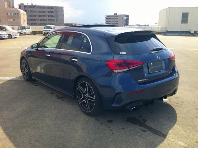 メルセデス‐AMG A35 4MATIC AMGパフォーマンスパッケージ・AMGアドバンスドパッケージ