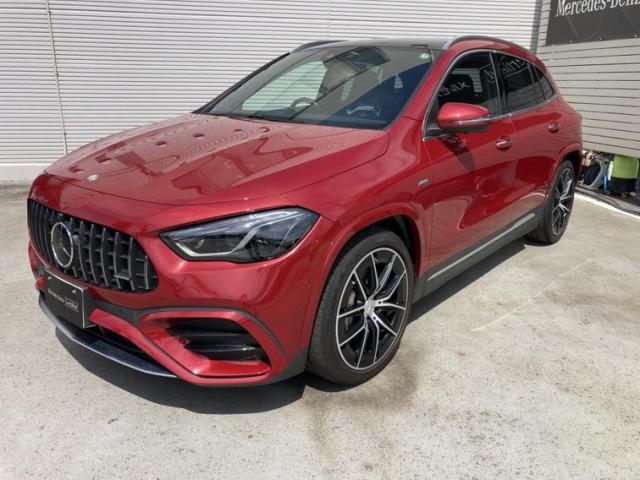 メルセデス‐AMG GLA35 4MATIC AMGパフォーマンスパッケージ・アドバンスドパッケージ