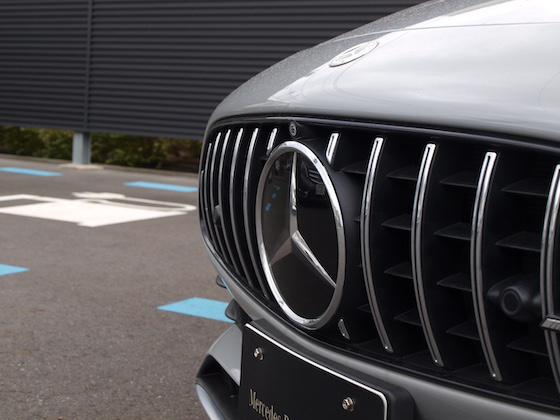 メルセデスーAMG SL43