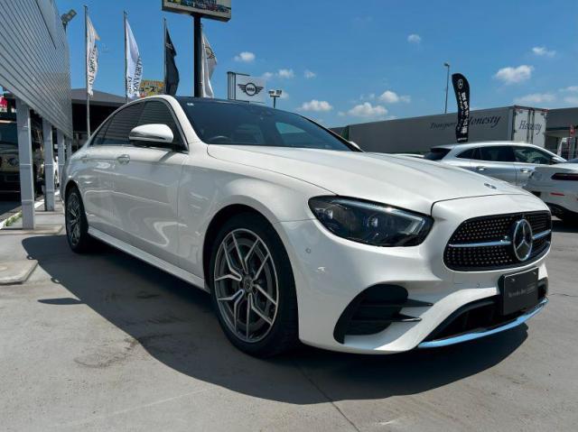 E220 d スポーツ AMGラインインテリアパッケージ・エクスクルーシブパッケージ