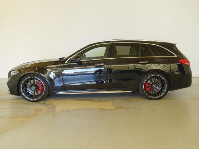 メルセデス‐AMG C63 S Eパフォーマンス ステーショーンワゴン