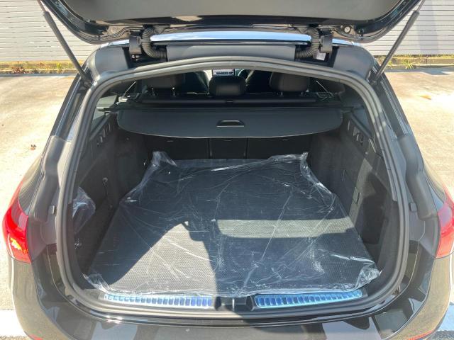 C220 d ステーションワゴン アバンギャルド AMGラインパッケージ・レザーエクスクルーシブパッケージ・ベーシックパッケージ・ドライバーズパッケージ