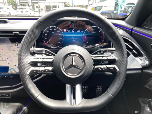 E220 d アバンギャルド AMGラインパッケージ・レザーエクスクルーシブパッケージ・アドバンスドパッケージ・デジタルインテリアパッケージ