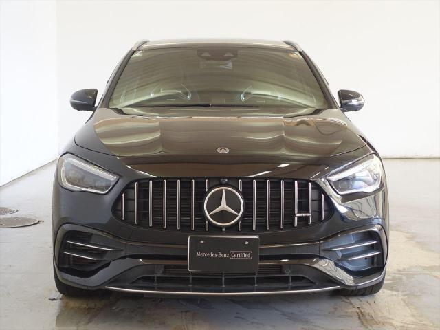 メルセデス‐AMG GLA45 S 4MATIC+ AMGパフォーマンスパッケージ・AMGアドバンスドパッケージ