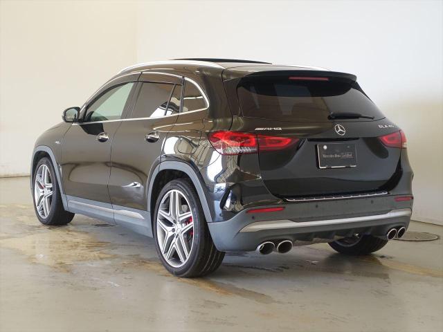 メルセデス‐AMG GLA45 S 4MATIC+ AMGパフォーマンスパッケージ・AMGアドバンスドパッケージ