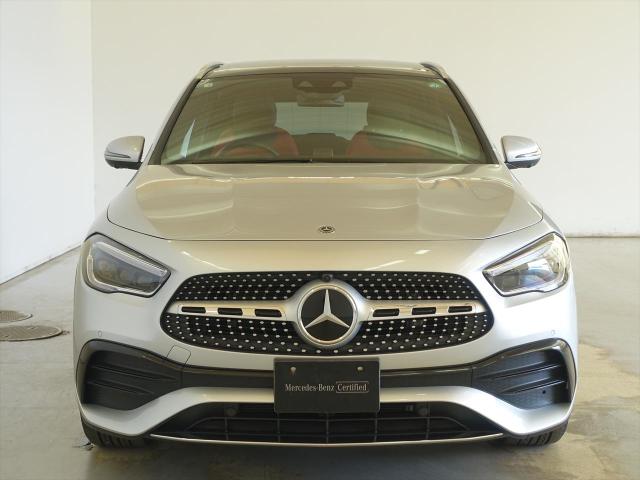 GLA200 d 4MATIC AMGライン AMGレザーエクスクルーシブパッケージ・アドバンスドパッケージ・ナビゲーションパッケージ