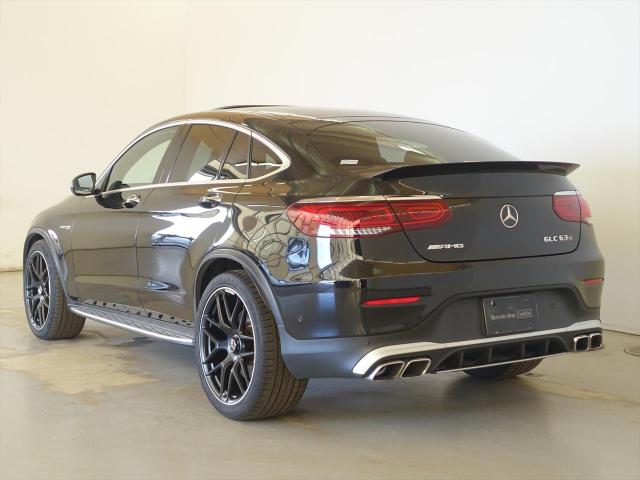 メルセデス‐AMG GLC63 S 4MATIC+ クーペ AMGパフォーマンスパッケージ・コンフォートパッケージ