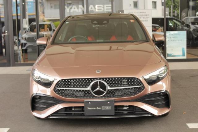 A200 d セダン AMGラインパッケージ・AMGレザーエクスクルーシブパッケージ・アドバンスドパッケージ