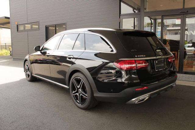 E220 d 4MATIC オールテレイン エクスクルーシブパッケージ