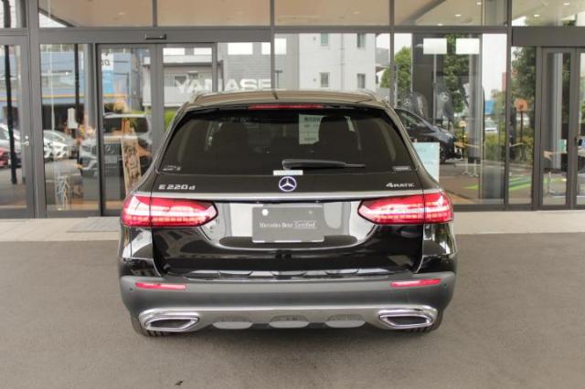 E220 d 4MATIC オールテレイン エクスクルーシブパッケージ