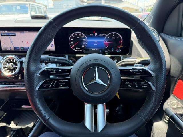 GLA200 d 4MATIC AMGラインパッケージ・AMGレザーエクスクルーシブパッケージ・アドバンスドパッケージ