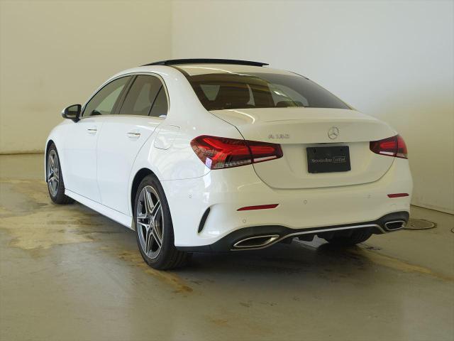 A180 スタイル セダン AMGライン AMGレザーエクスクルーシブパッケージ・レーダーセーフティパッケージ・ナビゲーションパッケージ