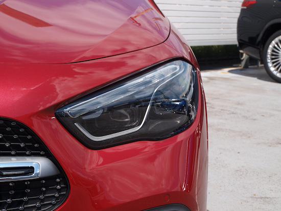GLA200 d 4MATIC AMGラインパッケージ