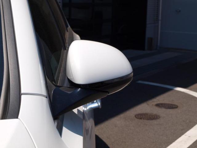 E200 アバンギャルド AMGラインパッケージ・レザーエクスクルーシブパッケージ・アドバンスドパッケージ・デジタルインテリアパッケージ