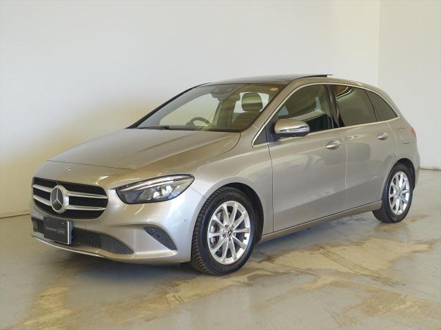 B200 d レザーエクスクルーシブパッケージ・アドバンスドパッケージ・レーダーセーフティパッケージ・ナビゲーションパッケージ