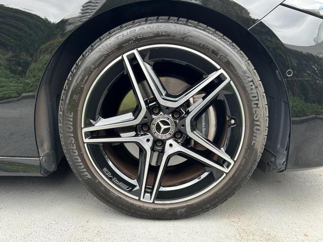 A180 セダン AMGラインパッケージ・AMGレザーエクスクルーシブパッケージ・アドバンスドパッケージ・ナビゲーションパッケージ
