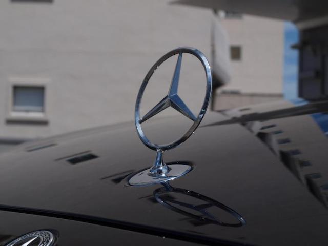 S400 d 4MATIC ロング AMGラインパッケージ・リアコンフォートパッケージ・ドライバーズパッケージ