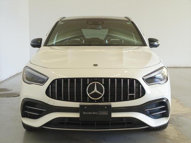 メルセデス‐AMG GLA45 S 4MATIC+ AMGパフォーマンスパッケージ・AMGアドバンスドパッケージ