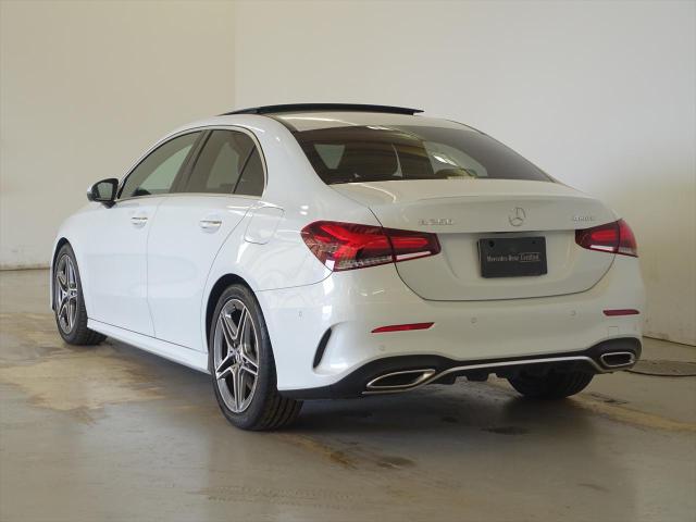 A250 4MATIC セダン AMGレザーエクスクルーシブパッケージ・レーダーセーフティパッケージ・アドバンスドパッケージ・ナビゲーションパッケージ