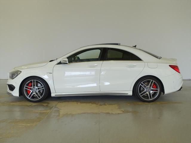 メルセデス-AMG CLA45 4МATIC AMGアドバンスドパッケージ