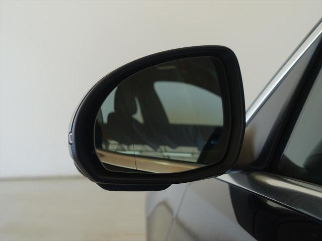 C220 d アバンギャルド AMGラインパッケージ・ベーシックパッケージ