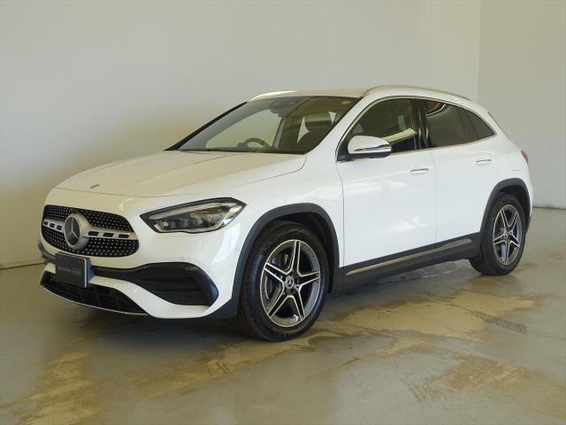 GLA200 d 4MATIC AMGライン ナビゲーションパッケージ