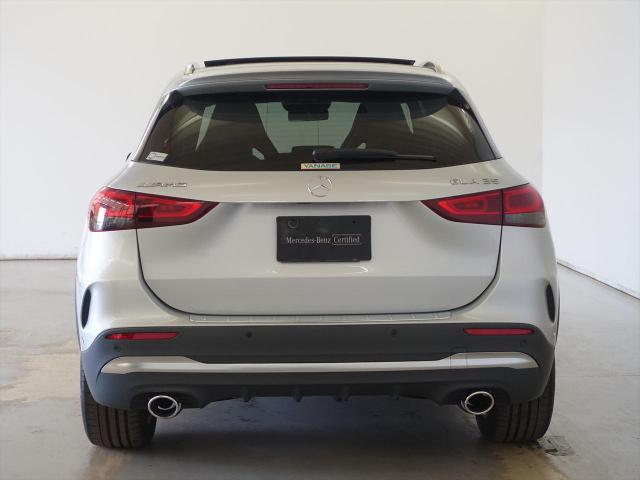メルセデス‐AMG GLA35 4MATIC AMGパフォーマンスパッケージ・AMGアドバンスドパッケージ・ナビゲーションパッケージ