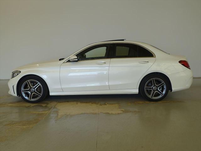 C200 4MATIC ローレウスエディション スポーツプラスパッケージ