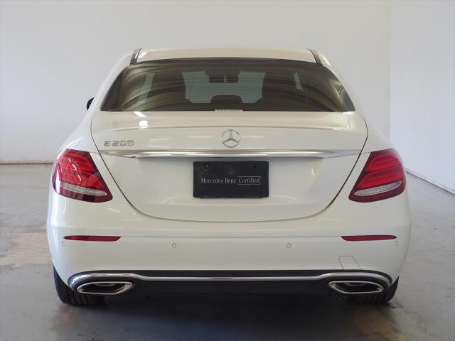 E200 アバンギャルド エクスクルーシブパッケージ