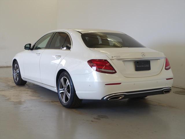 E200 アバンギャルド エクスクルーシブパッケージ