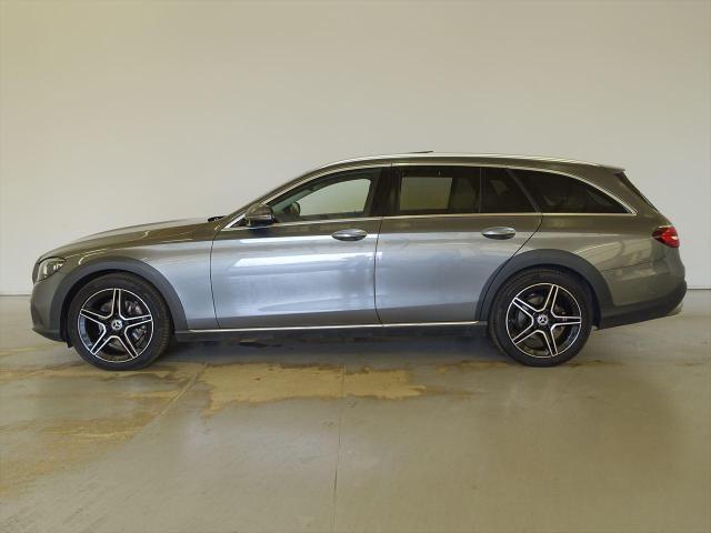 E220 d 4MATIC オールテレイン エクスクルーシブパッケージ