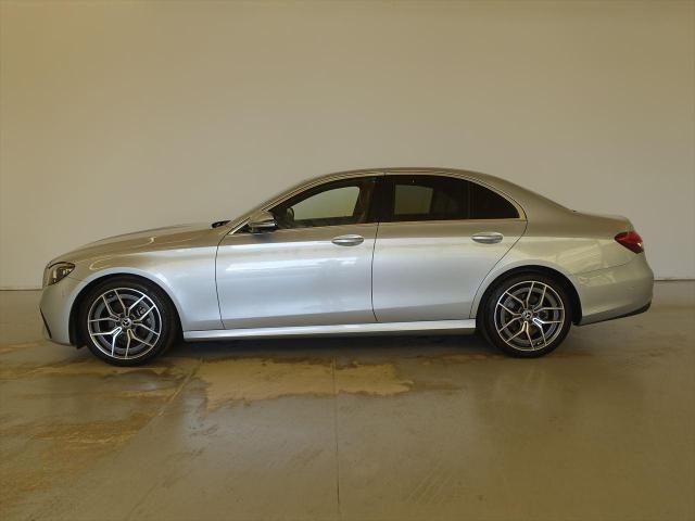 E220 d スポーツ AMGラインインテリアパッケージ・エクスクルーシブパッケージ
