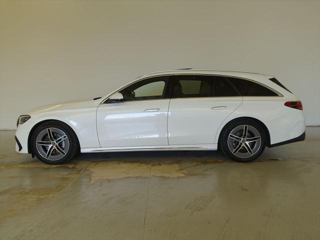 E220 d ステーションワゴン アバンギャルド AMGラインパッケージ・レザーエクスクルーシブパッケージ・デジタルインテリアパッケージ・アドバンスドパッケージ