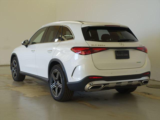 GLC220 d 4MATIC AMGラインパッケージ・AMGレザーエクスクルーシブパッケージ・ドライバーズパッケージ