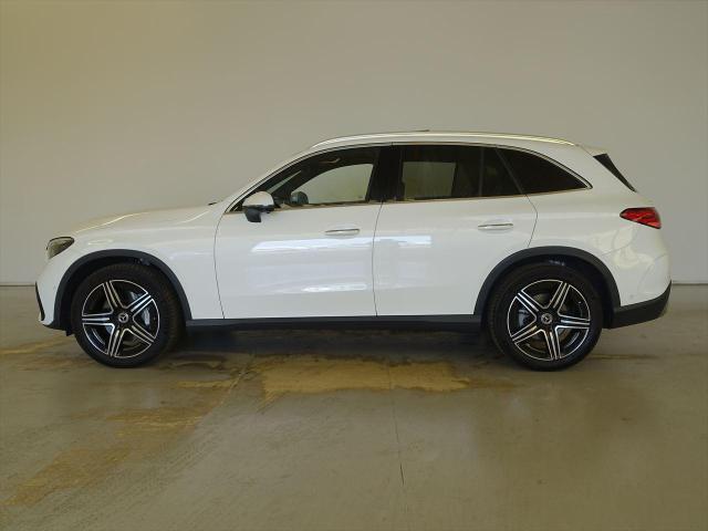 GLC220 d 4MATIC AMGラインパッケージ・AMGレザーエクスクルーシブパッケージ・ドライバーズパッケージ
