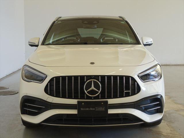 メルセデス‐AMG GLA45 S 4MATIC+ AMGパフォーマンスパッケージ・AMGアドバンスドパッケージ
