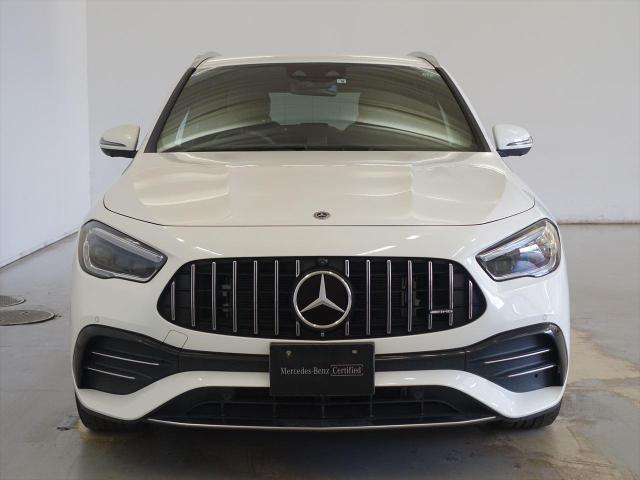 メルセデス‐AMG GLA35 4MATIC