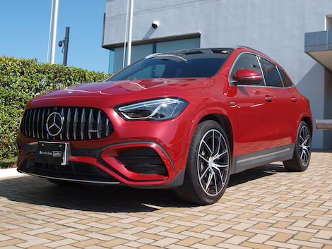 メルセデス‐AMG GLA35 4MATIC AMGパフォーマンスパッケージ・アドバンスドパッケージ