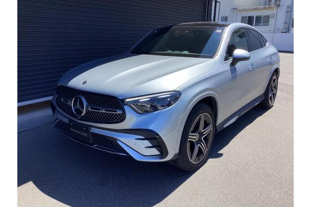 GLC220 d 4MATIC クーペ AMGラインパッケージ・ドライバーズパッケージ