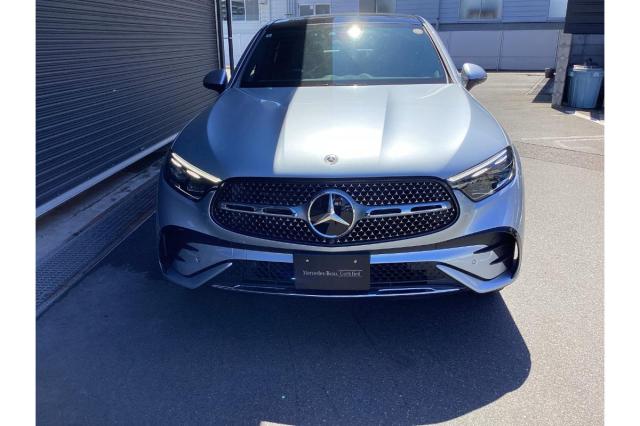 GLC220 d 4MATIC クーペ AMGラインパッケージ・ドライバーズパッケージ