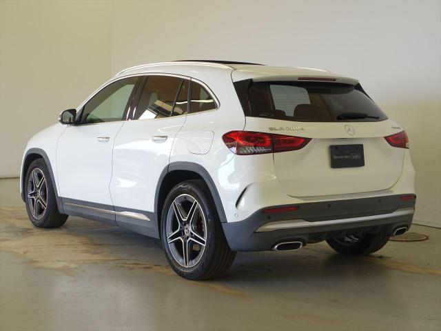 GLA200 d 4МATIC AMGライン AMGレザーエクスクルーシブパッケージ・アドバンスドパッケージ・ナビゲーションパッケージ
