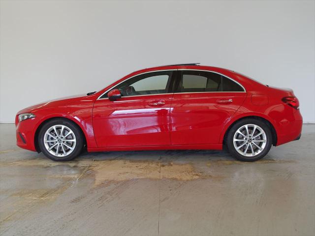 A250 4MATIC セダン レザーエクスクルーシブパッケージ・レーダーセーフティパッケージ・アドバンスドパッケージ・ナビゲーションパッケージ