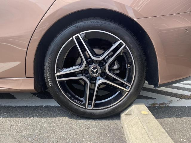 A180 セダン AMGラインパッケージ・AMGレザーエクスクルーシブパッケージ・アドバンスドパッケージ・ナビゲーションパッケージ