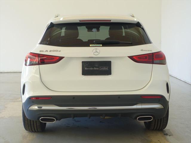 GLA200 d 4MATIC AMGラインパッケージ