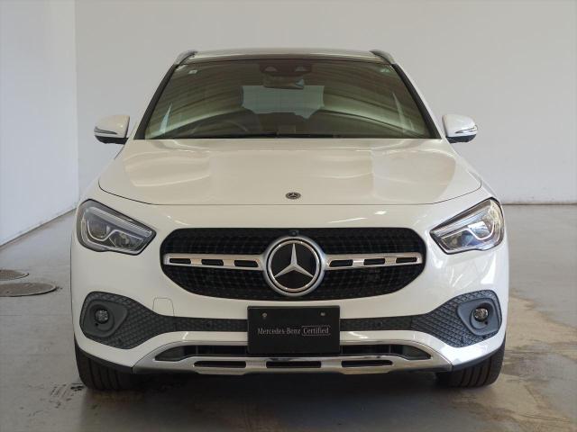 GLA200 d 4MATIC ナビゲーションパッケージ