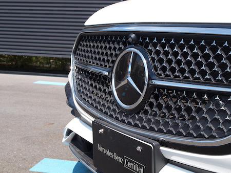 E220 d ステーションワゴン アバンギャルド AMGラインパッケージ・レザーエクスクルーシブパッケージ・アドバンスドパッケージ・デジタルインテリアパッケージ