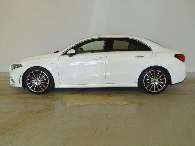 A250 4MATIC セダン エディション1